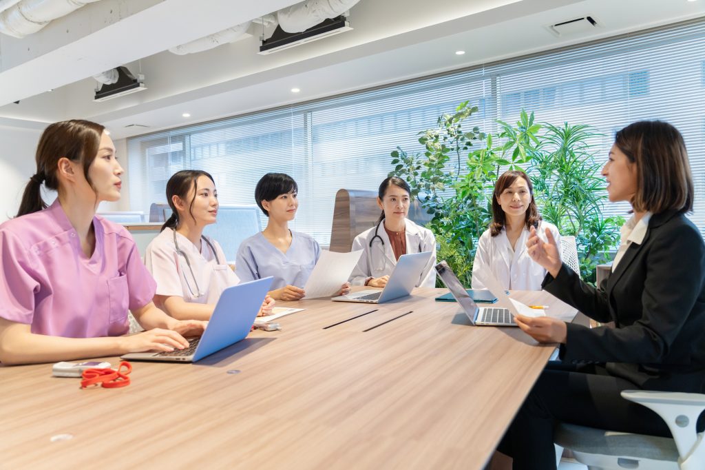 【海外研究動向】看護師の心理的資本（PsyCap）が患者ケアの品質向上と有害事象の抑制に寄与（International Journal of Mental Health Nursing誌 記事より）